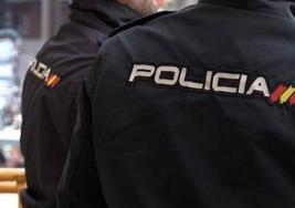 Agentes de la Policía Nacional.