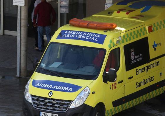 Una ambulancia de Sacyl.