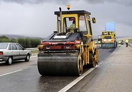 Asfaltado de un tramo de la N-122.