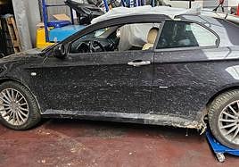 Vehículo hurtado presuntamente por el menor.