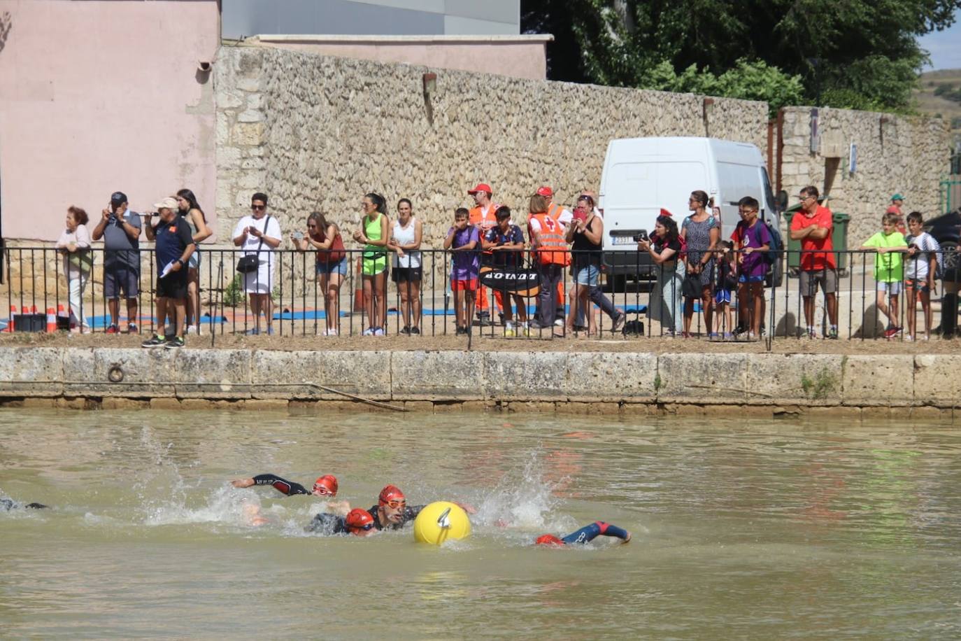 Medina de Rioseco celebra el Triatlón Canal de Castilla