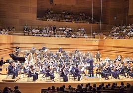 Los músicos de la OSCyL Joven, dirigidos por Petrenko ayer en el concierto en el Auditorio Miguel Delibes.