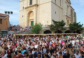 Plaza Mayor de Cigales, durante las fiestas patronales.