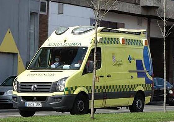 Herida tras salirse de la carretera y caer por un canal en Soria