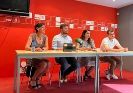 Rueda de prensa de Luis Manuel Pascual, líder del PSOE en Medina del Campo.