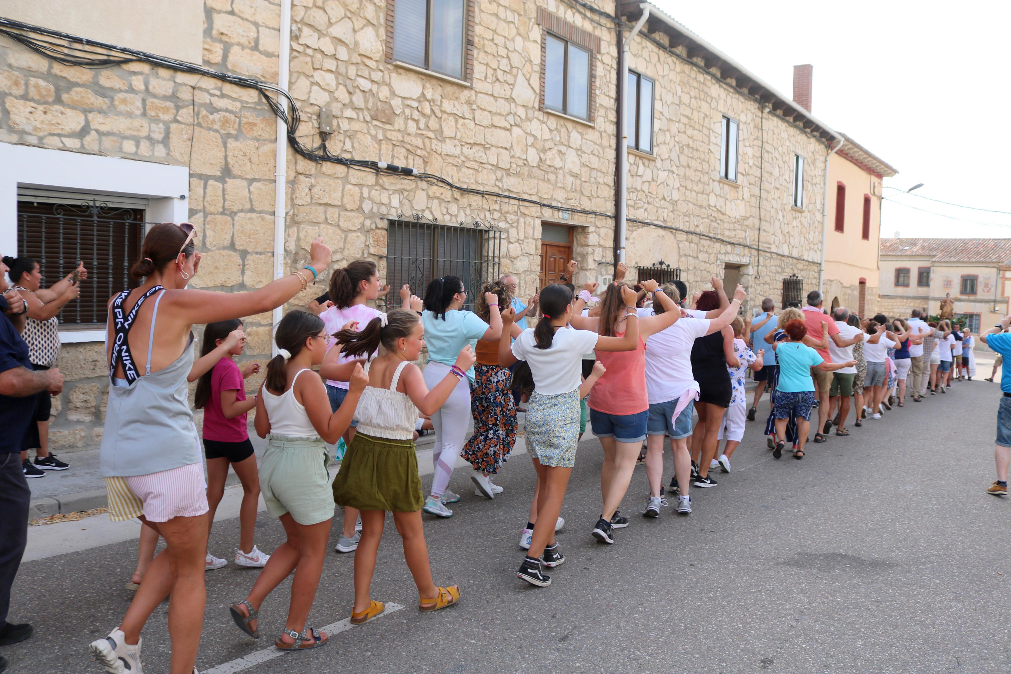 Villahán se rinde a Santa Marina