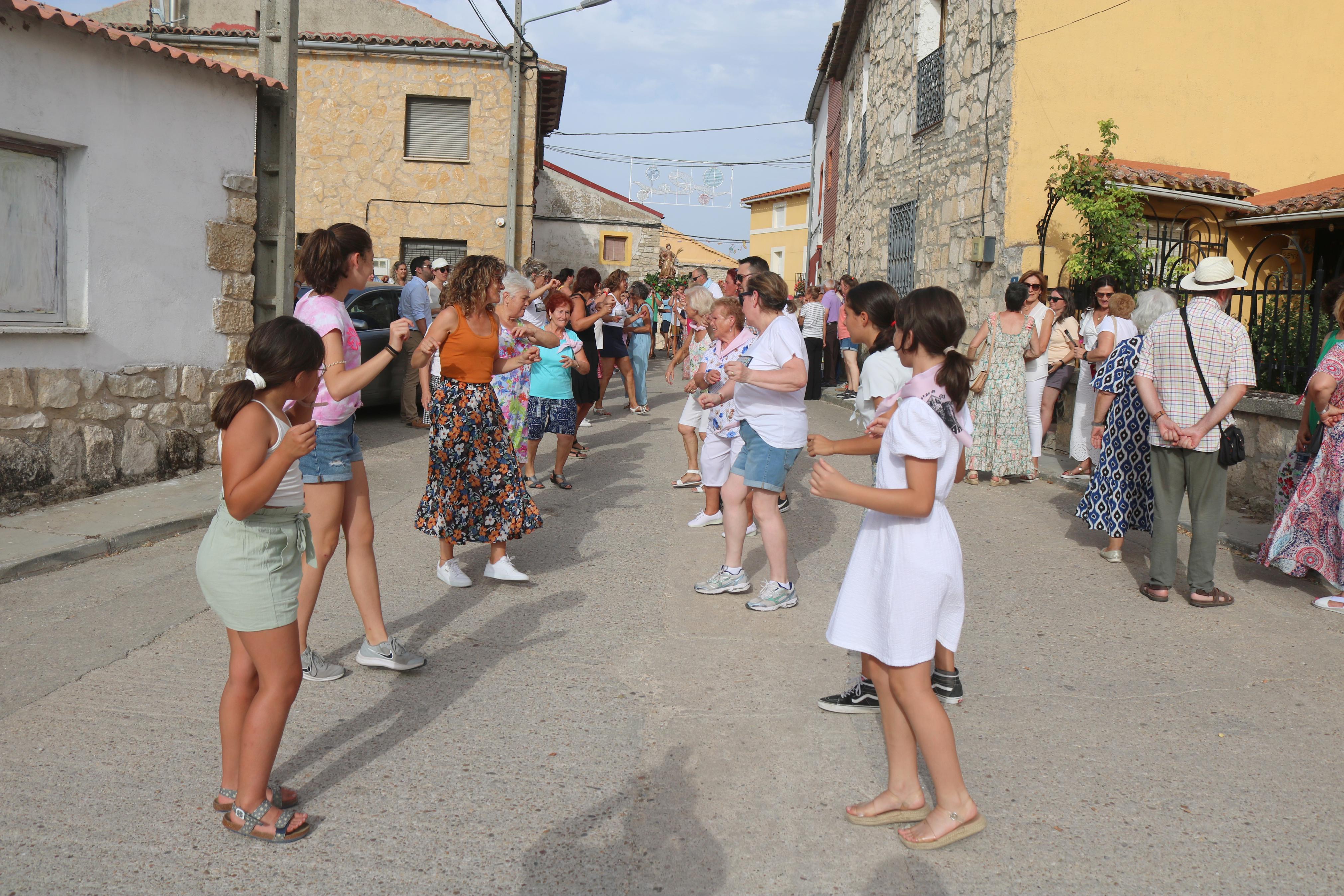 Villahán se rinde a Santa Marina