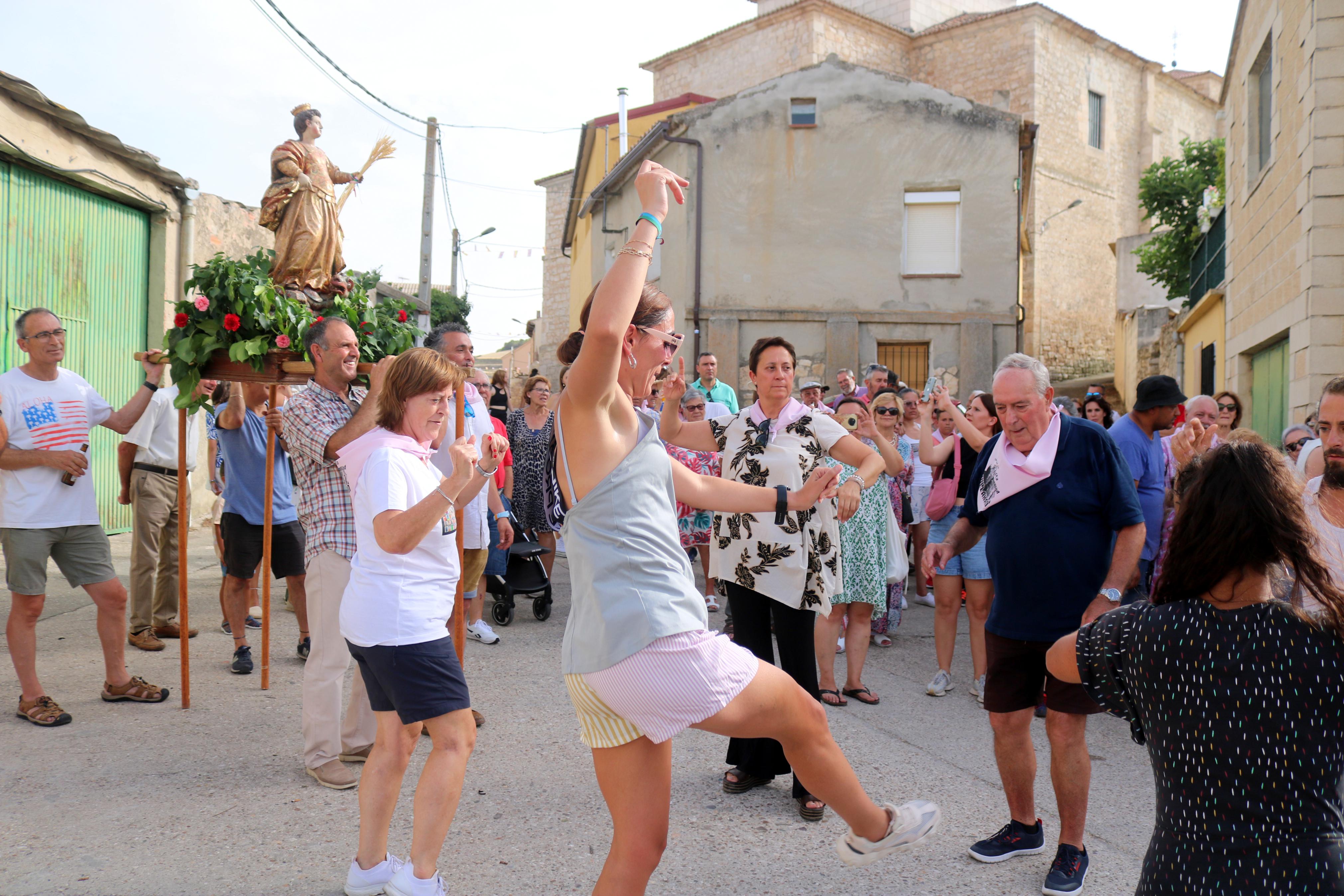 Villahán se rinde a Santa Marina