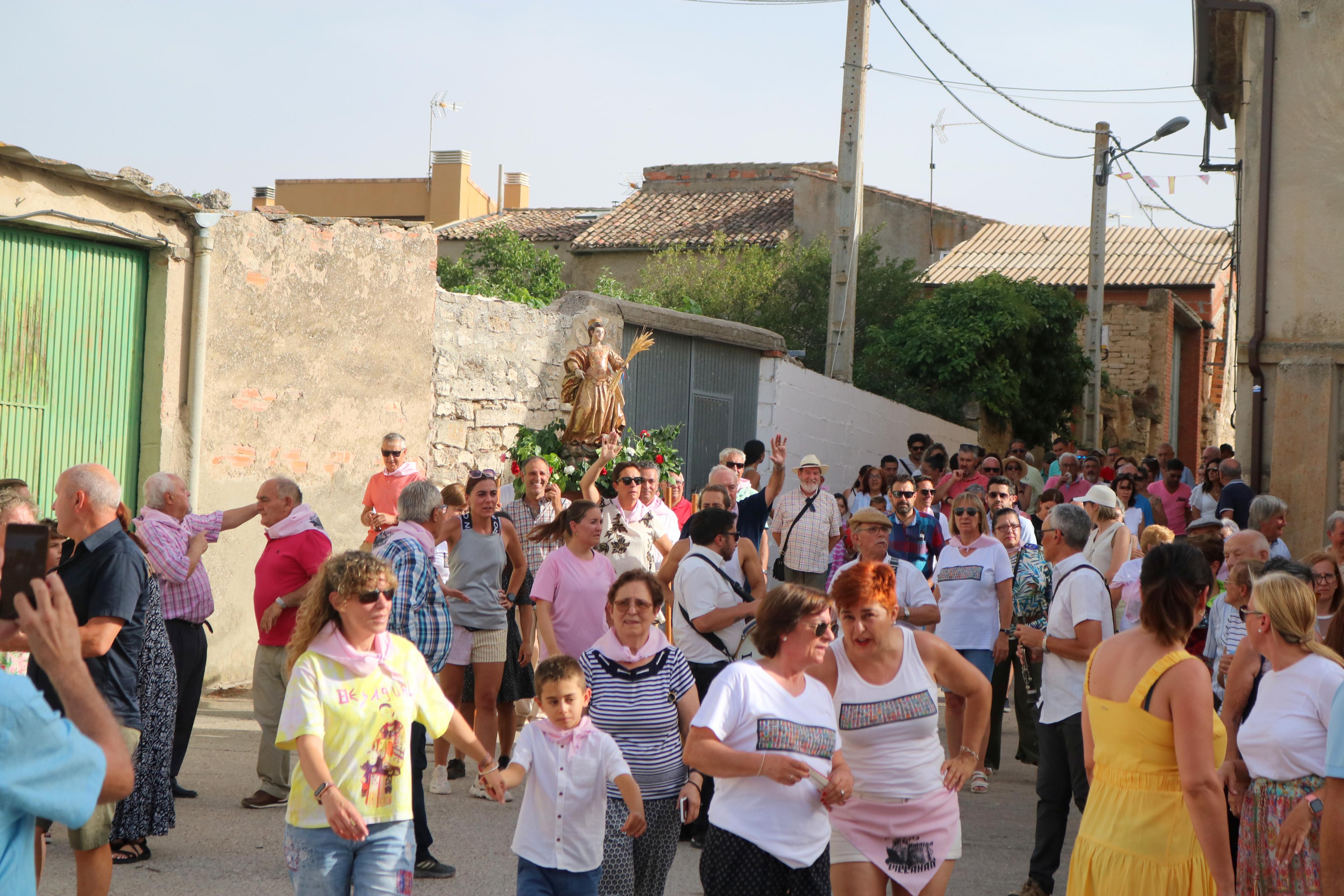 Villahán se rinde a Santa Marina