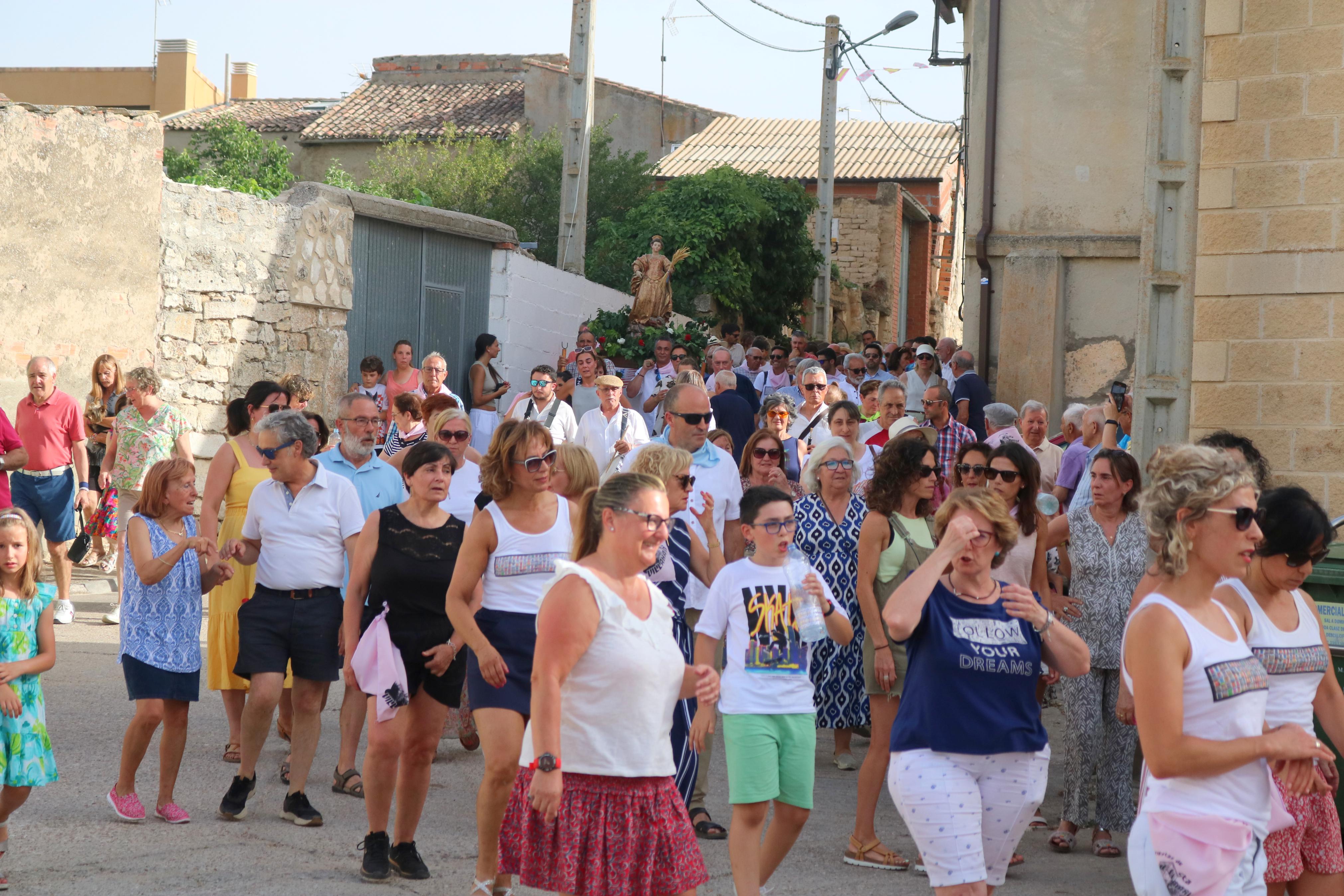 Villahán se rinde a Santa Marina