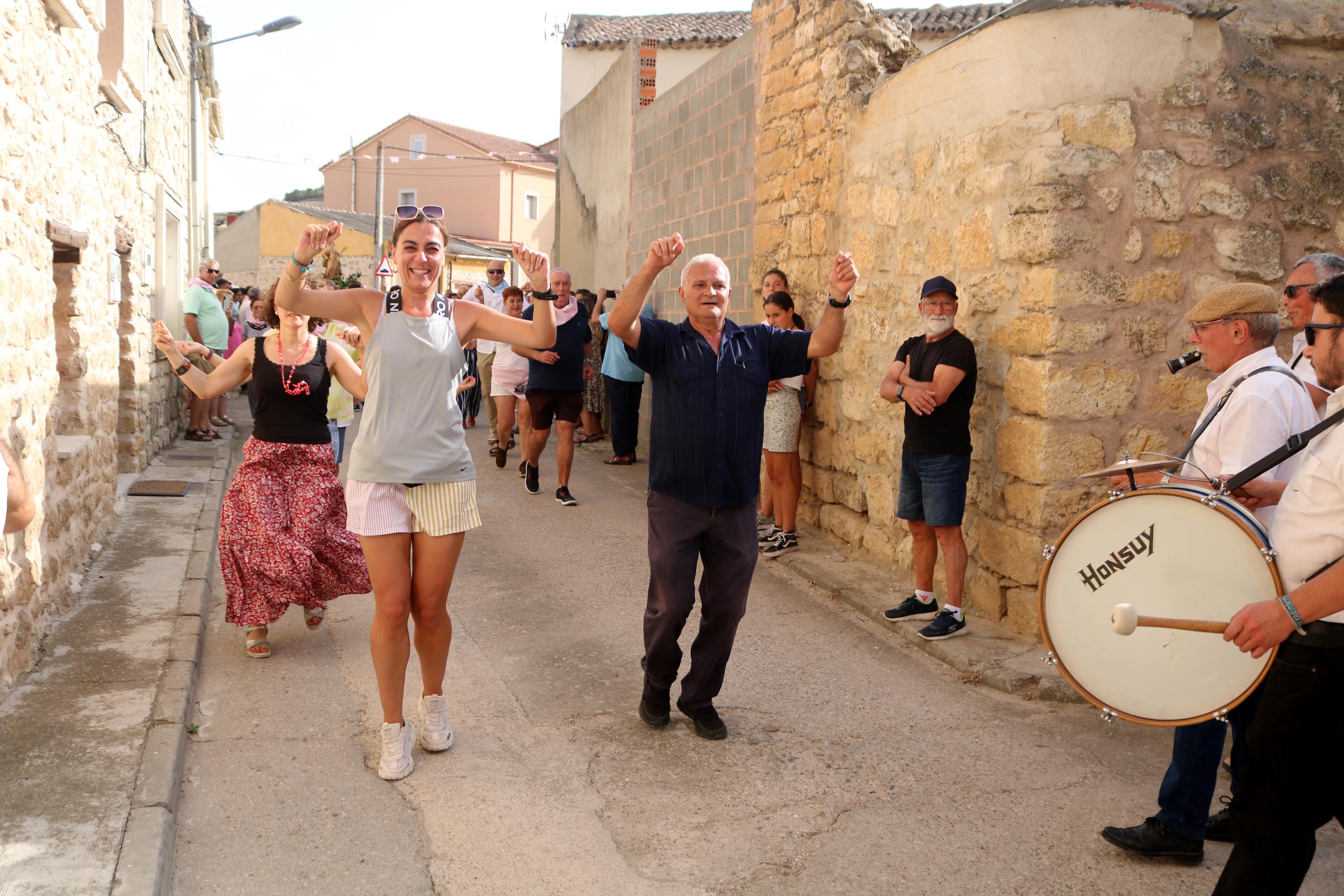 Villahán se rinde a Santa Marina