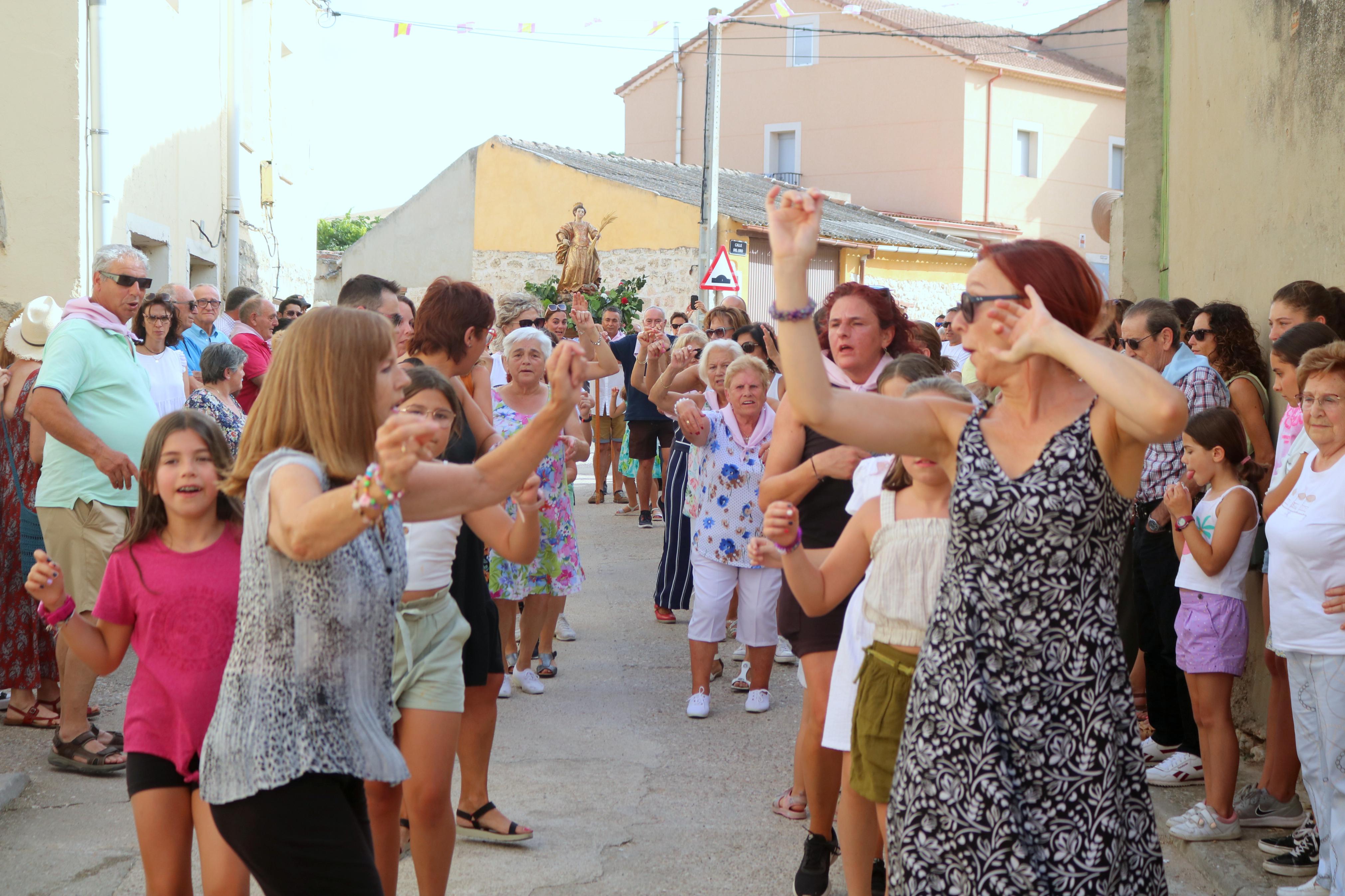 Villahán se rinde a Santa Marina