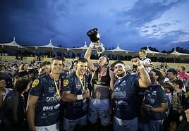 Los jugadores del VRAC celebran su último título liguero.