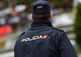 Detenida en Barcelona una mujer que estafó dinero y joyas a una anciana en León