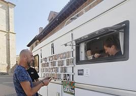 La gira del Amanecer Rural tiene el objetivo de poner rostro a los vecinos de los pequeños municipios del mundo rural