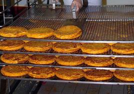 Imagen de archivo de la elaboración de tortillas precocinadas en la planta de Mudrián.
