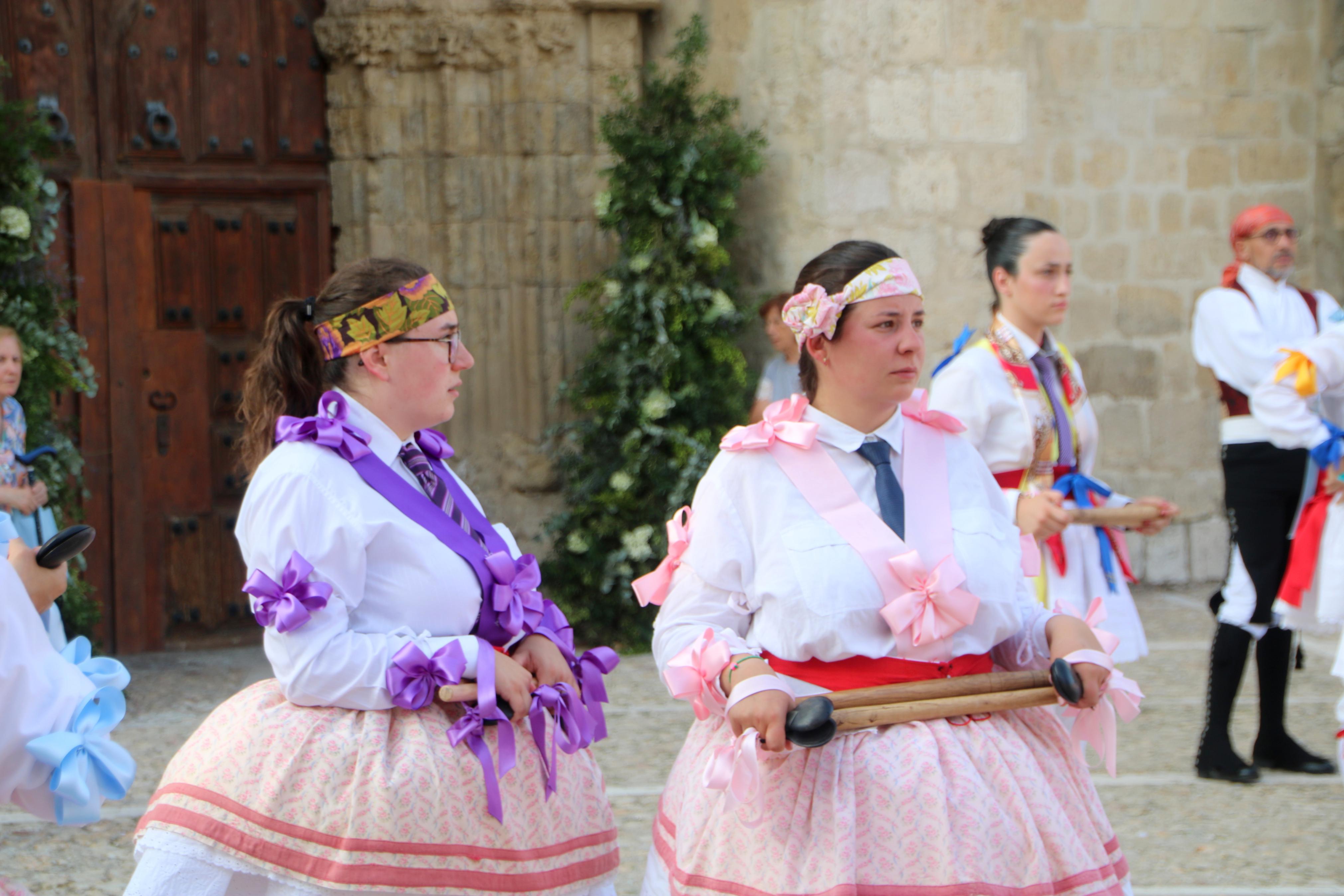 Cita con la Danza y el Paloteo en Ampudia