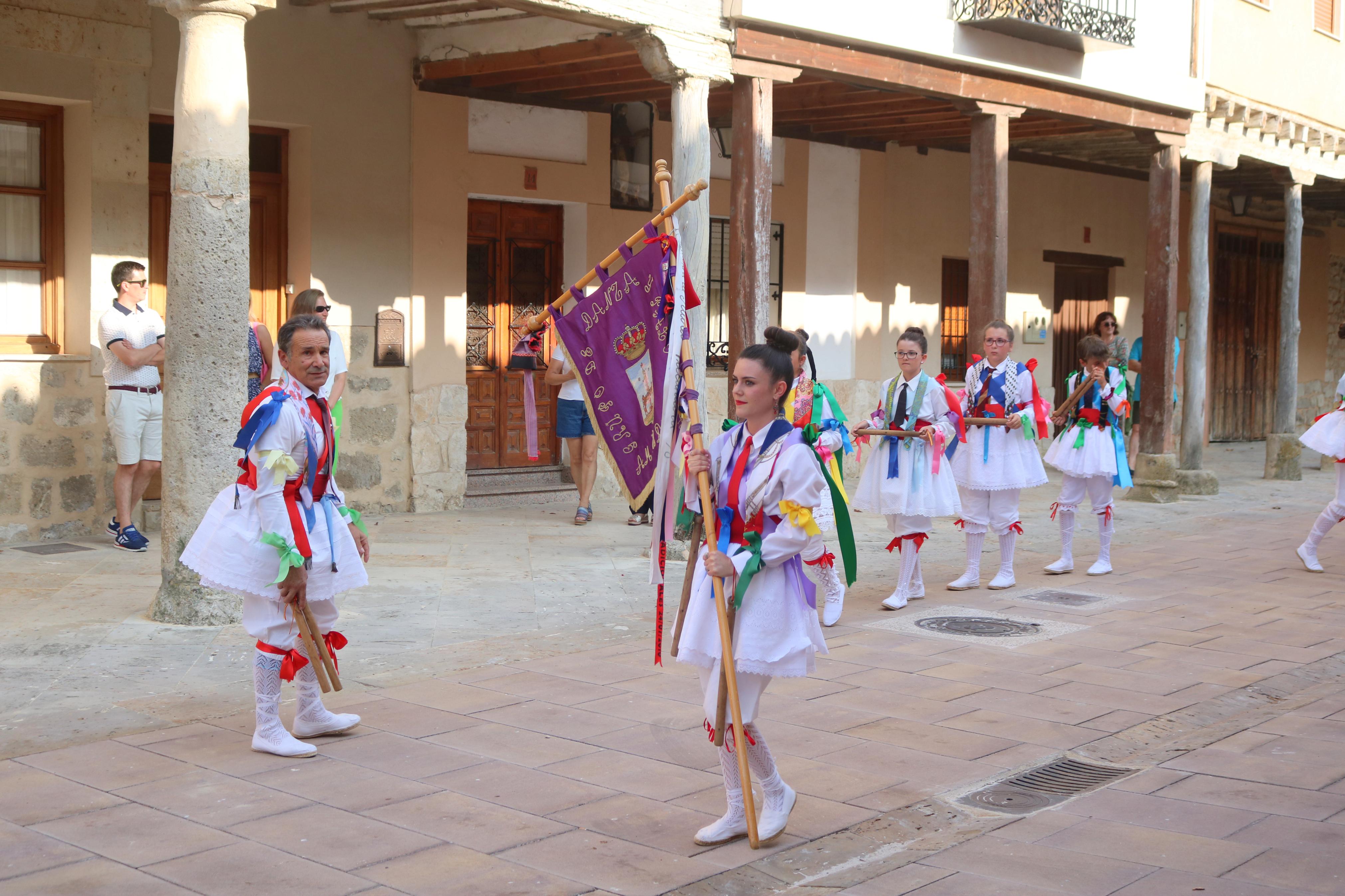 Cita con la Danza y el Paloteo en Ampudia