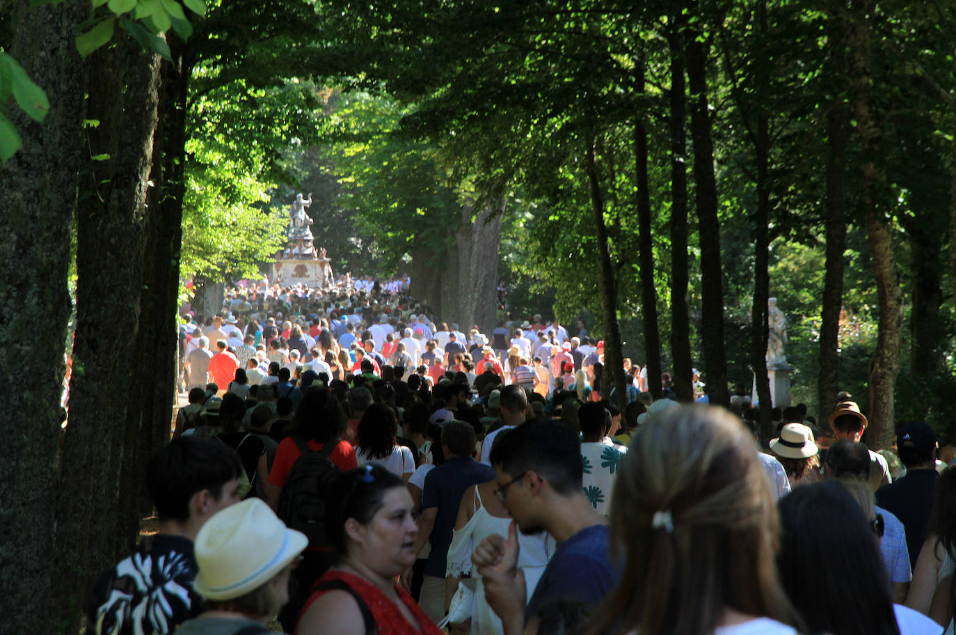 Espectáculo de las fuentes de La Granja