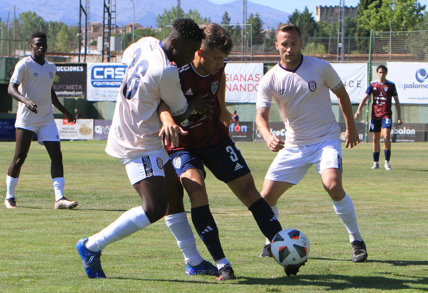 Derrota en el primer partido de pretemporada