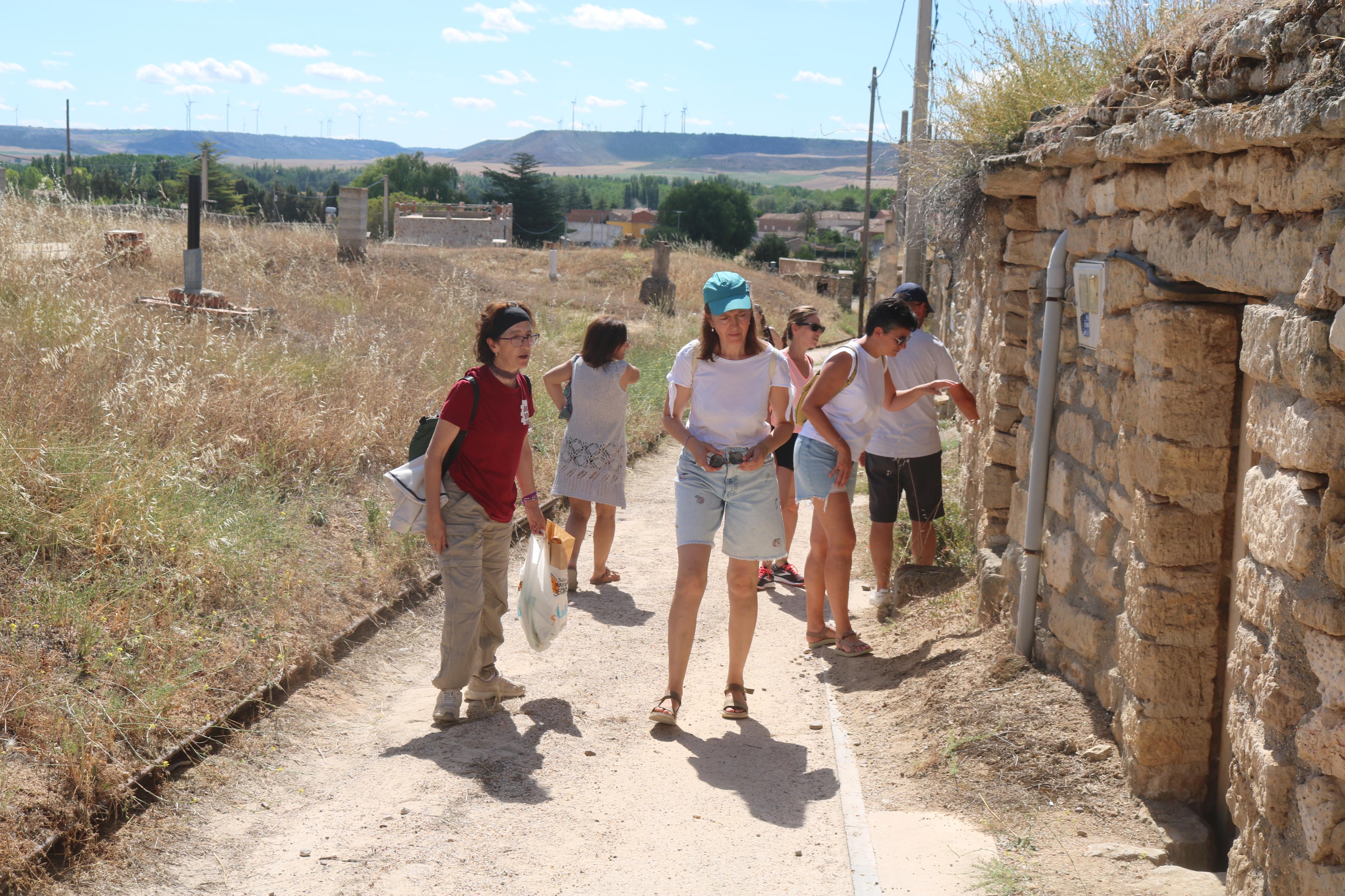 Paseos Narrados entre las Bodegas de Torquemada