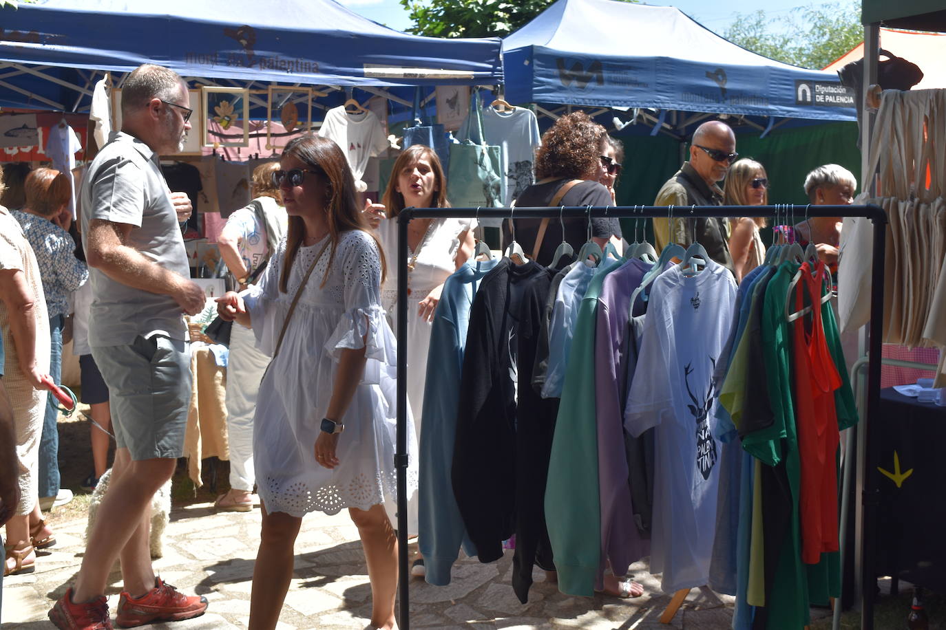 Éxito de la Feria de Artesanía y Productos de la Montaña Palentina en Cervera