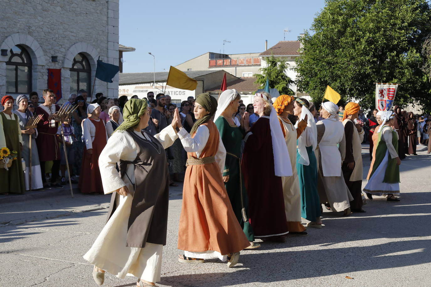 Los vecinos de Campaspero salen a la calle para hacer su recreación histórica