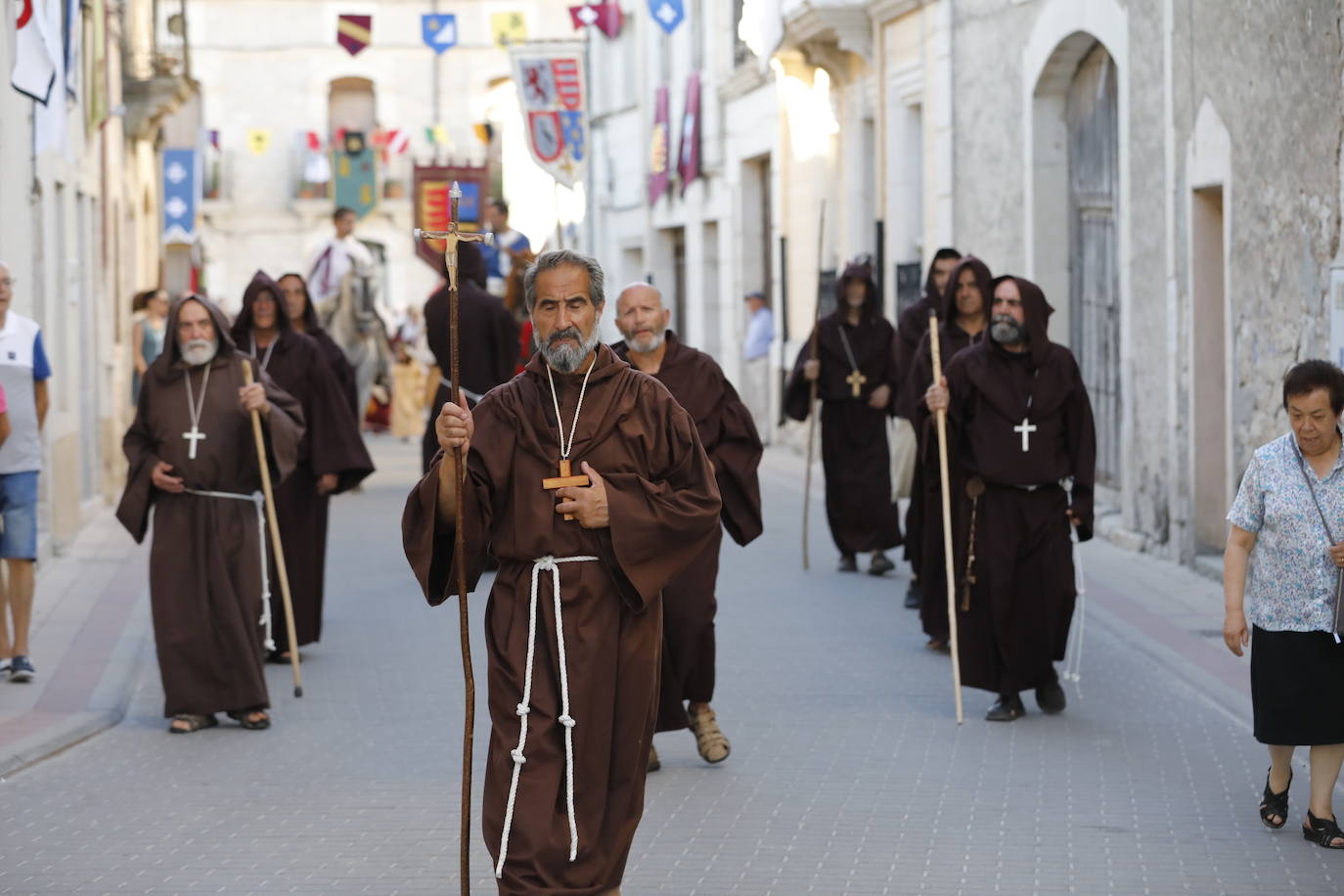 Los vecinos de Campaspero salen a la calle para hacer su recreación histórica