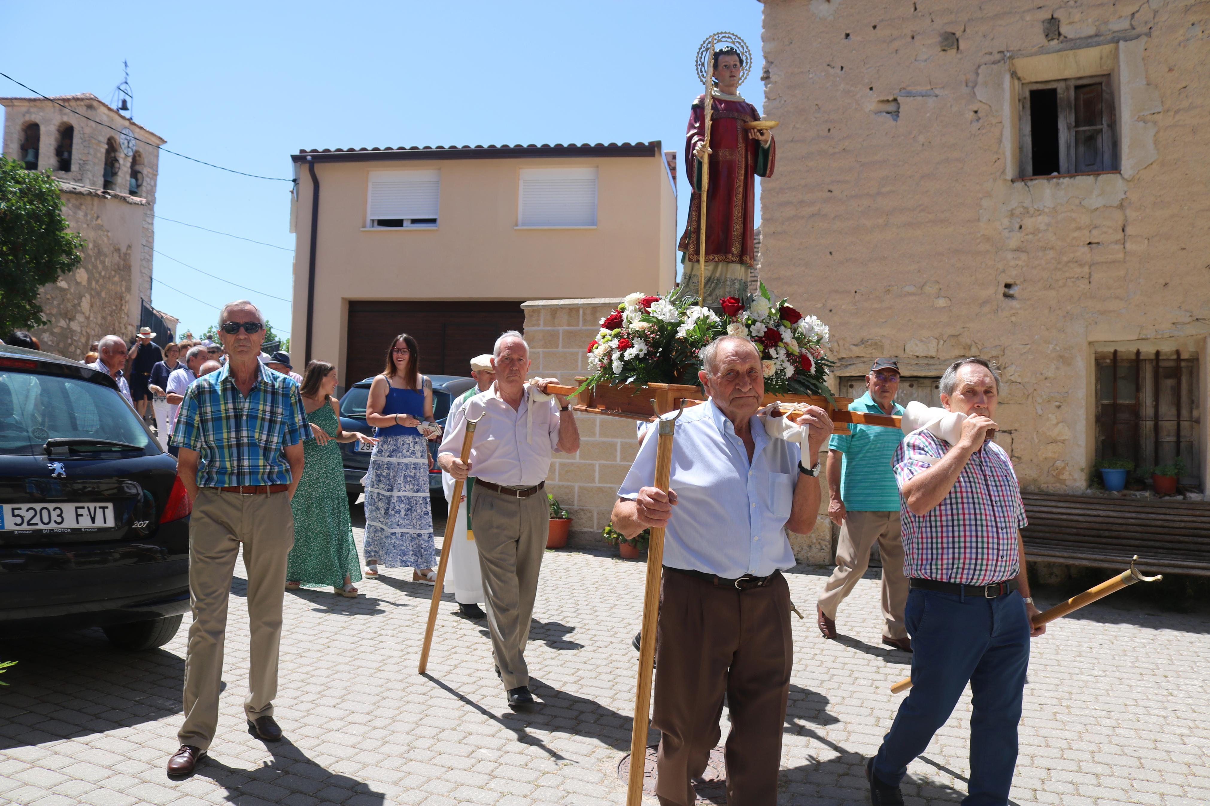 Cobos de Cerrato, fiel a San Román