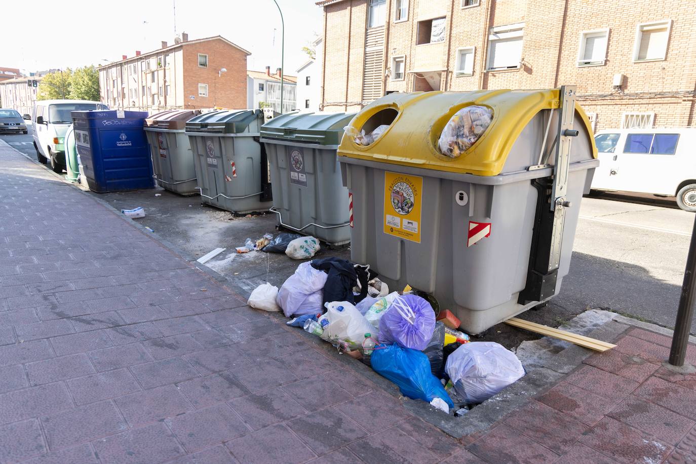 En imágenes la zona del 29 de Octubre en el barrio de Pajarillos