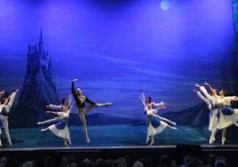 El Ballet de Kiev, en su actuación en el patio de la Fábrica de Cristales de La Granja.