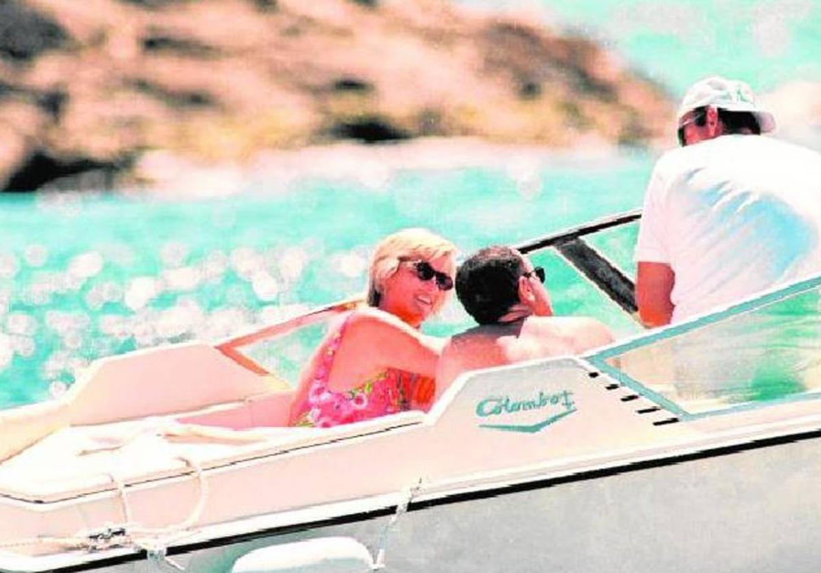 Lady Di y Dodi Al-Fayed, en una de sus escapadas a Saint Tropez.