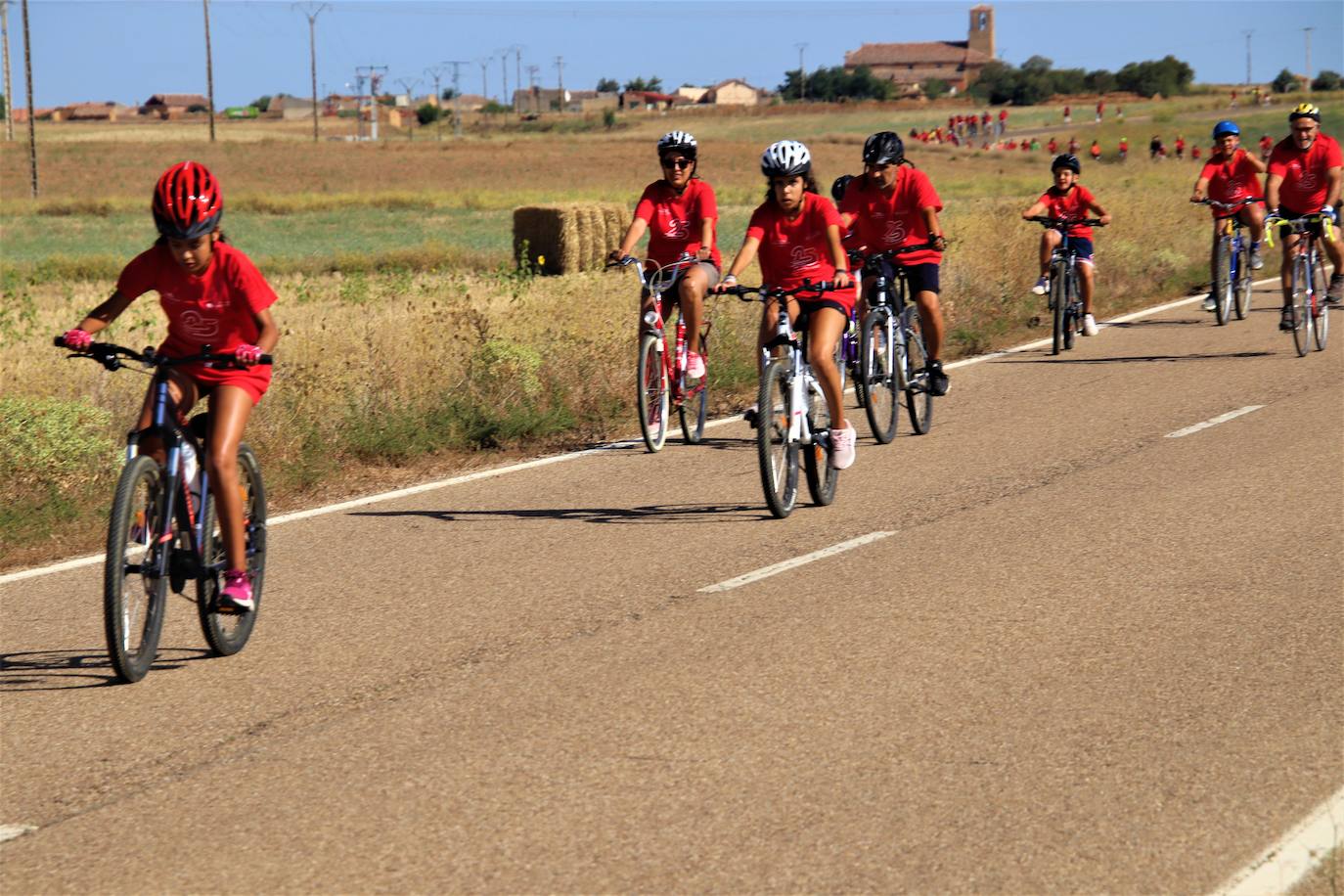 Tordehumos celebra la 25 edición de su marcha cicloturista (2/3)