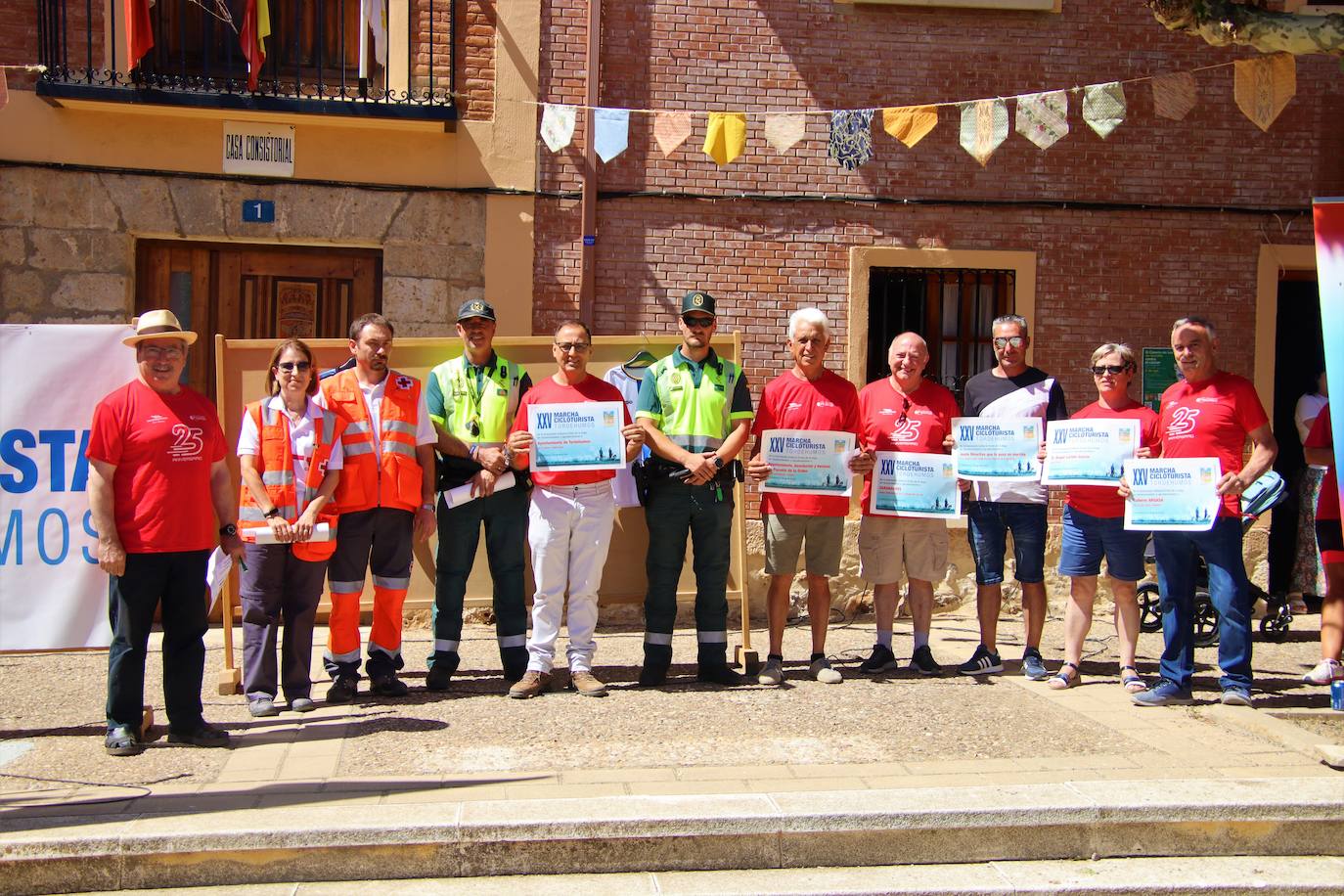 Tordehumos celebra la 25 edición de su marcha cicloturista (1/3)