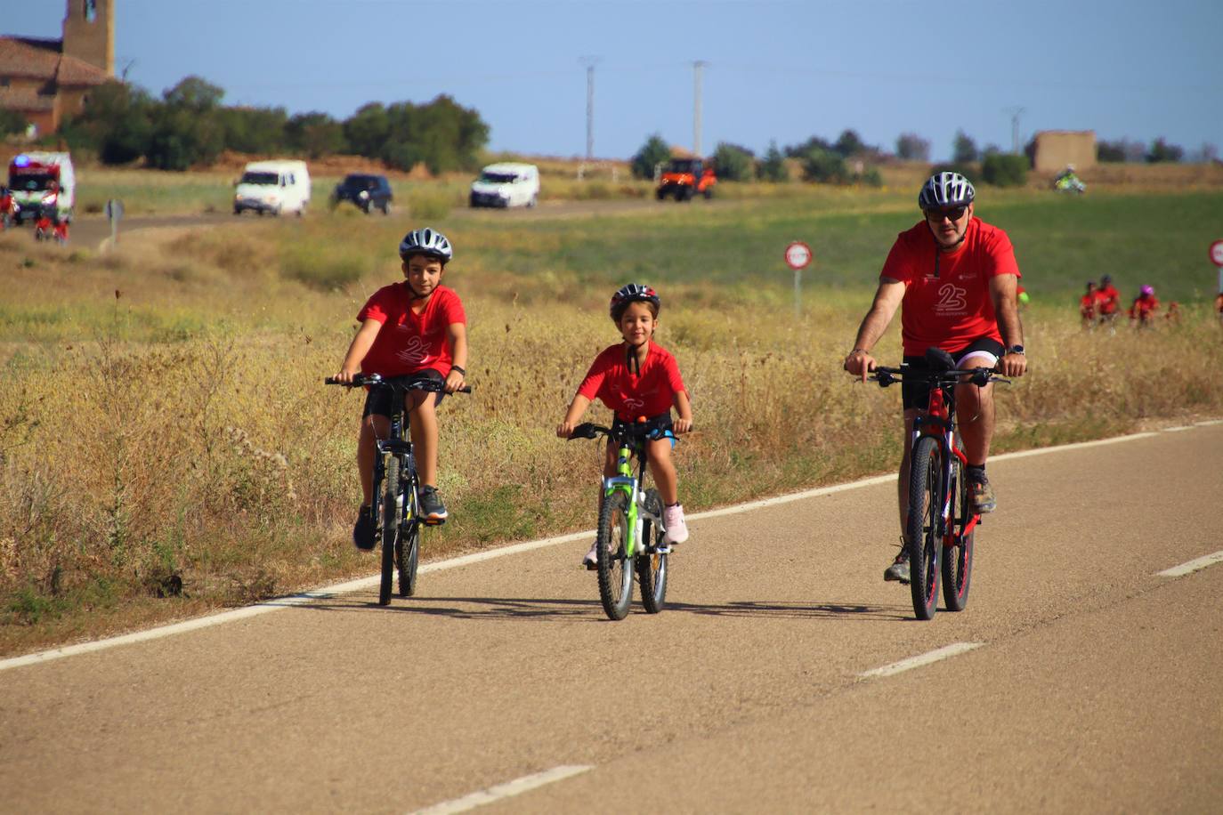 Tordehumos celebra la 25 edición de su marcha cicloturista (3/3)