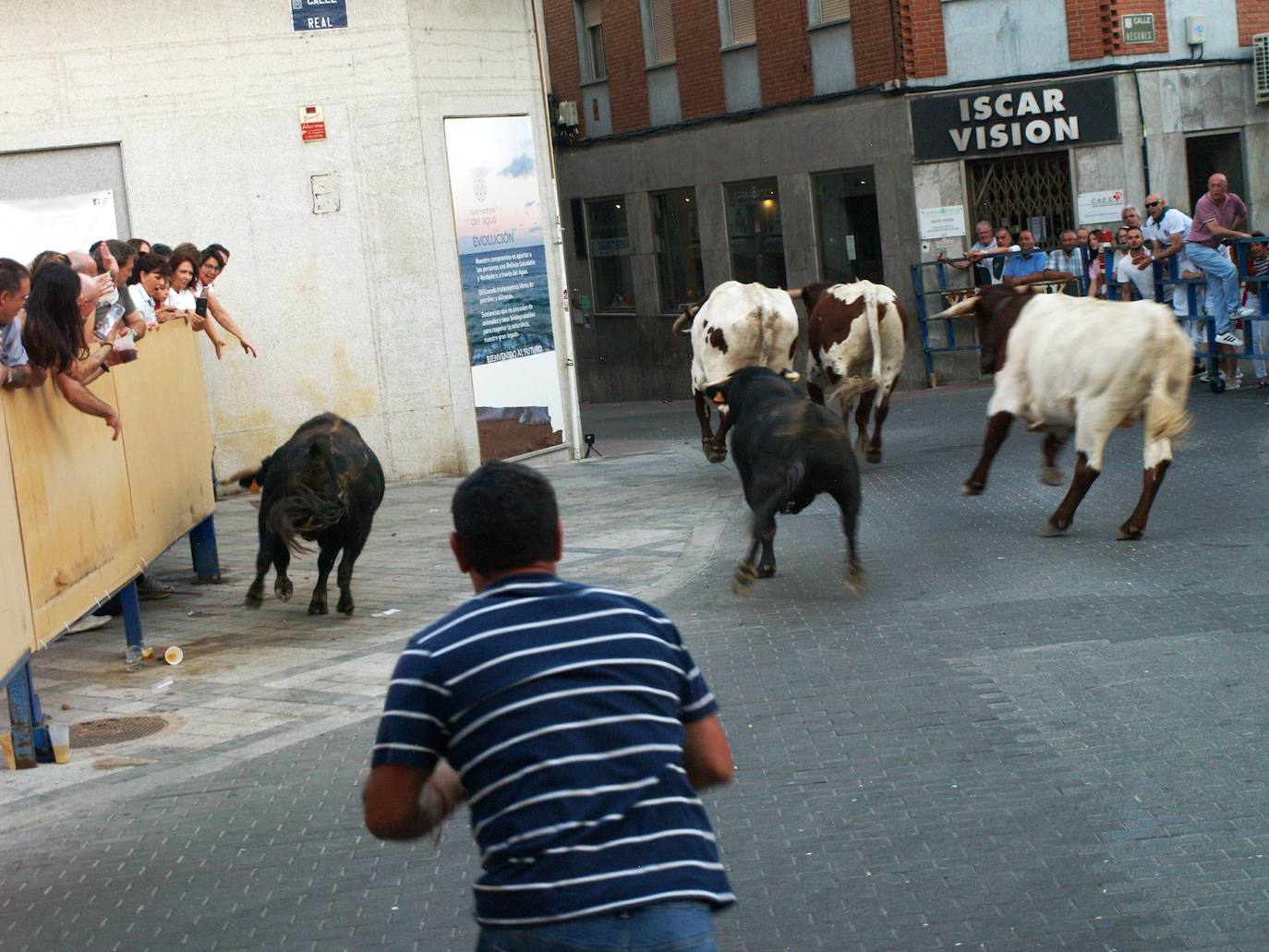 El primer día de las fiestas populares de agosto de Íscar, en imágenes (1/2)