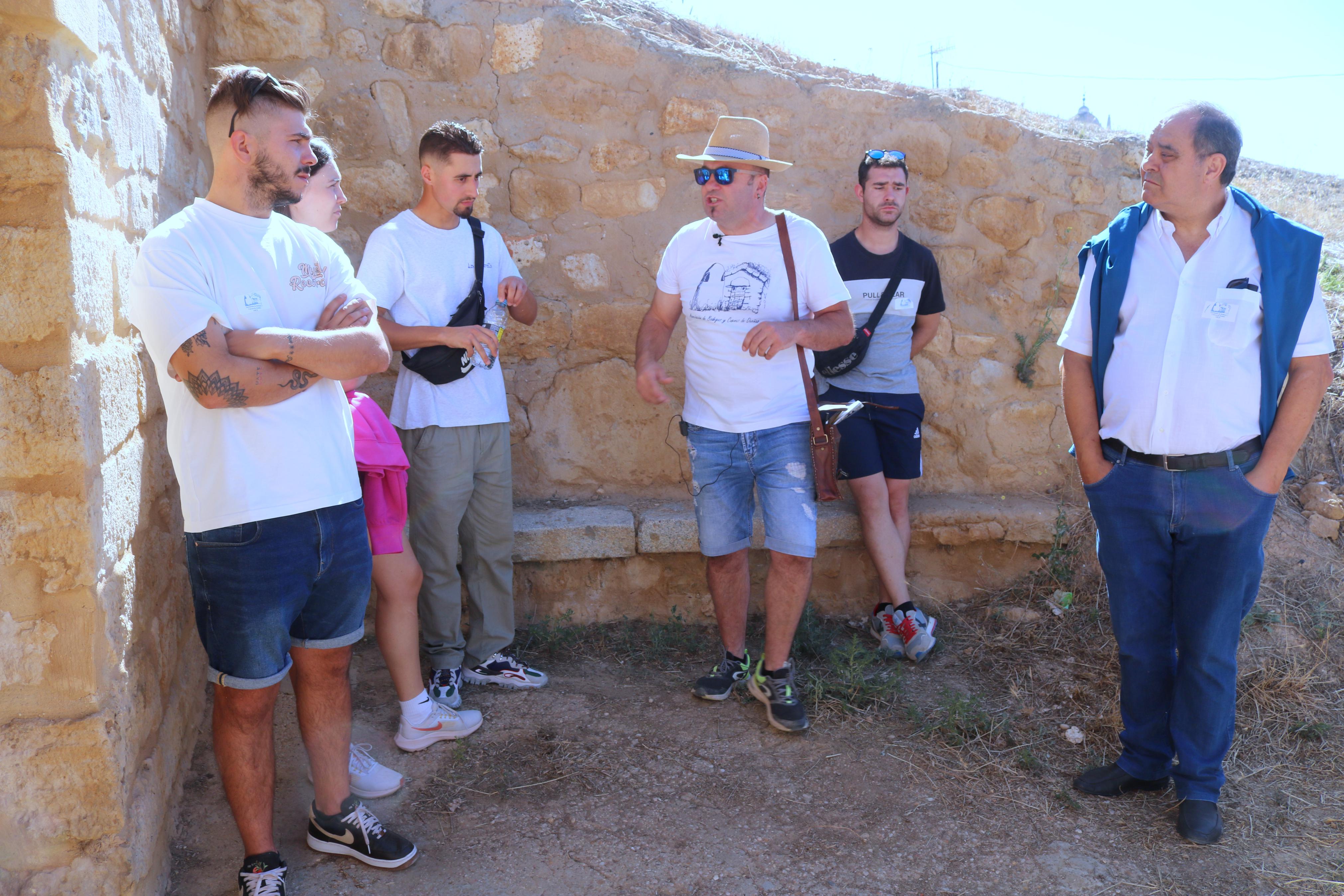 Ruta por las Bodegas y Cuevas de Dueñas