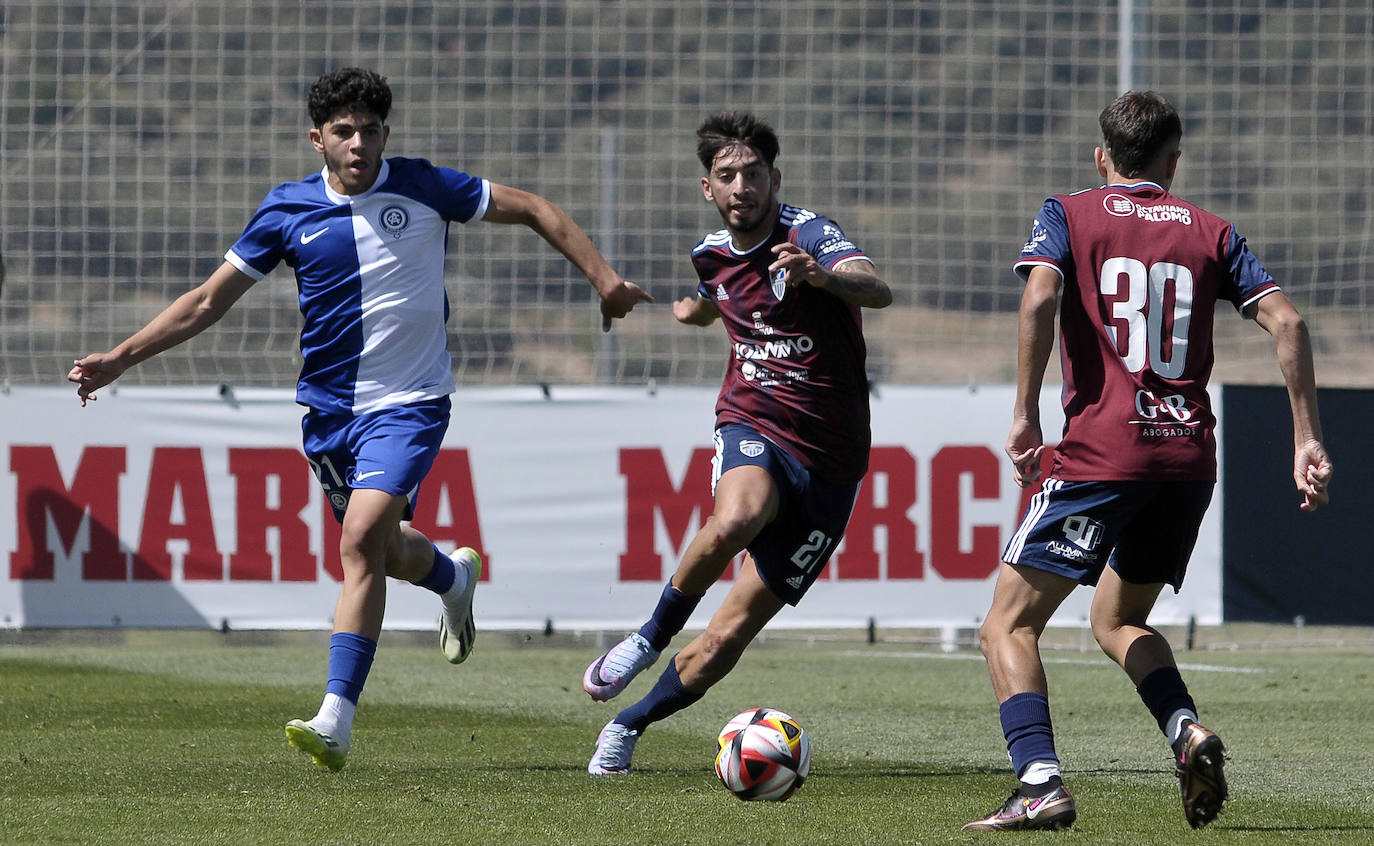 Amistoso entre la Segoviana y el Atleti B