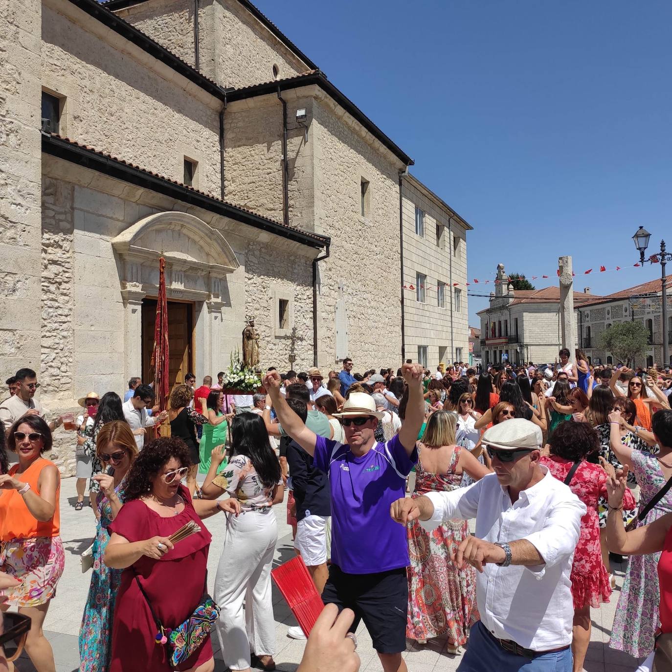 Los habitantes de Campaspero han salido a celebrar el día de su patrón