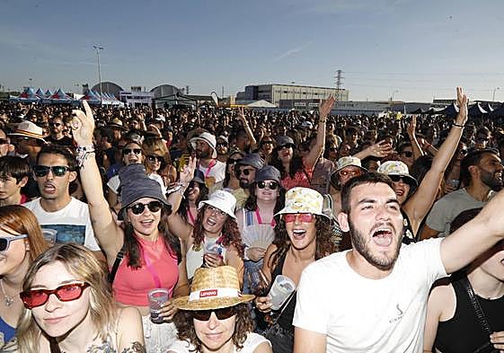 El gran ambiente de la tarde en el festival Sonorama