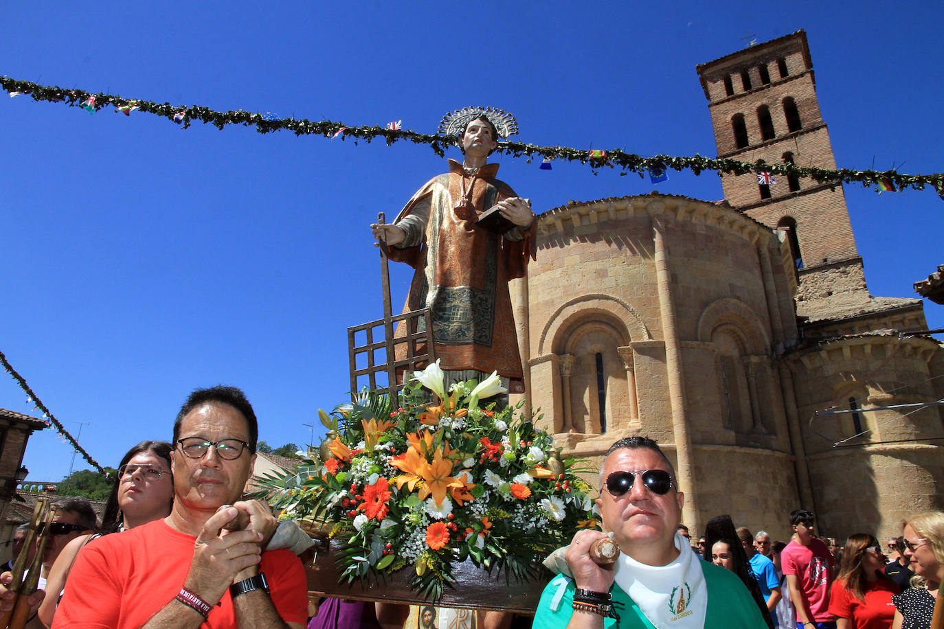 Procesión en el barrio de San Lorenzo