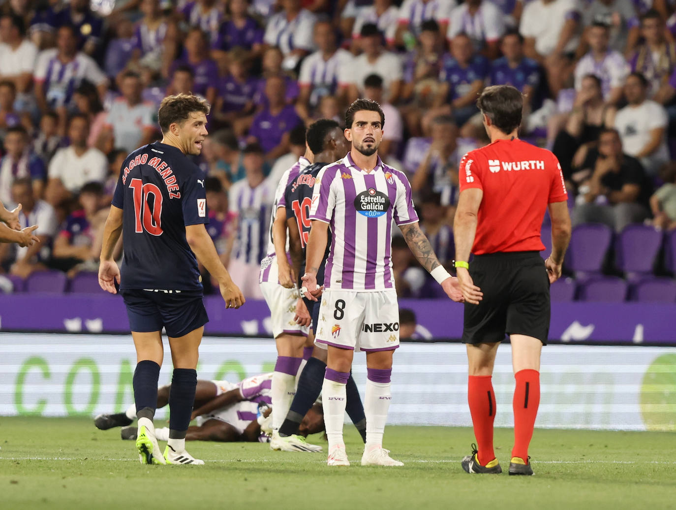 La victoria del Real Valladolid ante el Sporting de Gijón, en imágenes