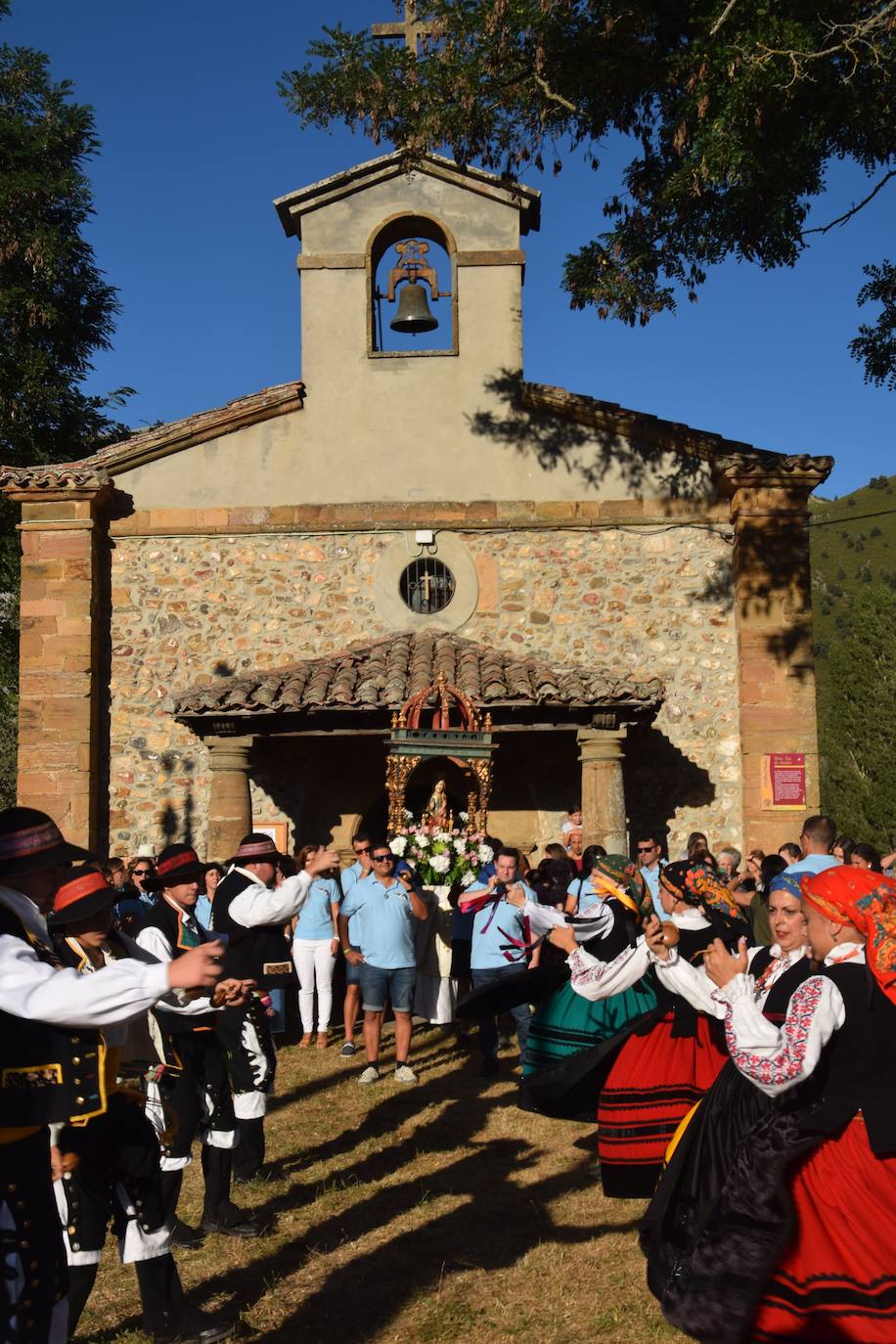 Arrancan las Fiestas de Nuestra Señora de Areños de Velilla del Río Carrión