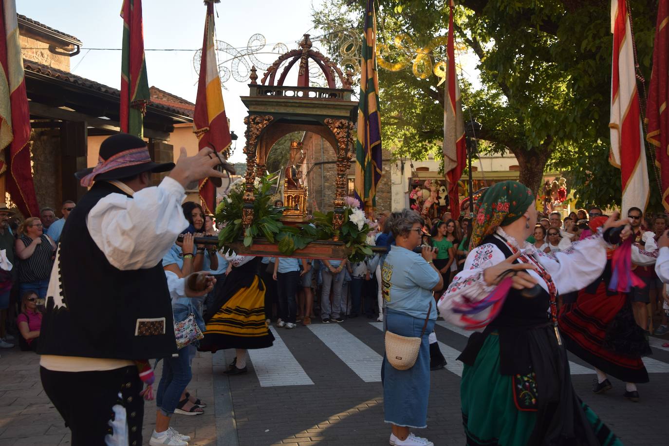 Arrancan las Fiestas de Nuestra Señora de Areños de Velilla del Río Carrión