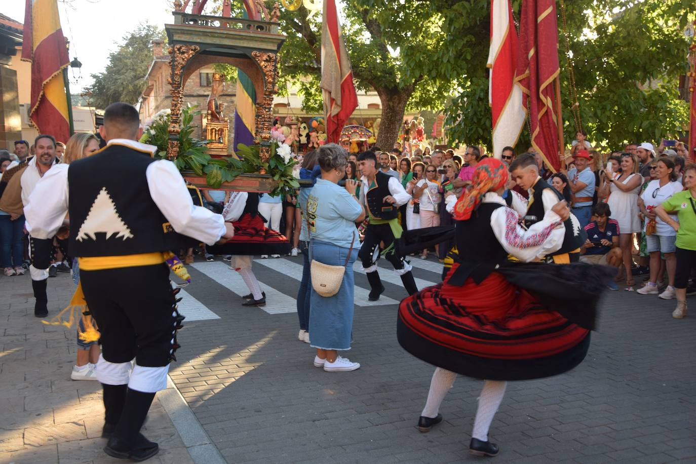 Arrancan las Fiestas de Nuestra Señora de Areños de Velilla del Río Carrión