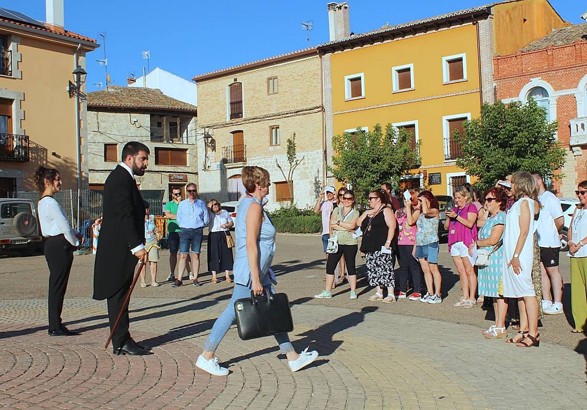 Visita teatralizada por las bodegas, en el recorrido por Baltanás.