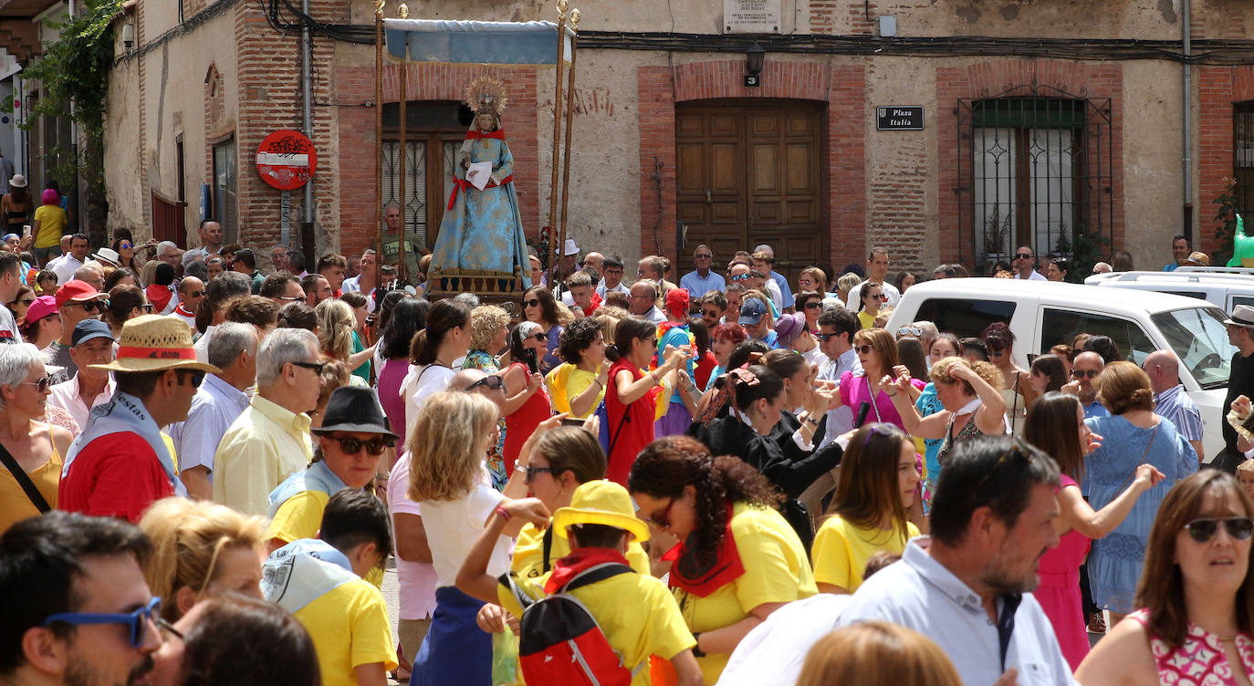 Procesión de la Virgen de la Asunción en Cantalejo