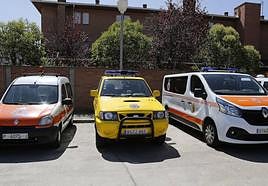 Vehículos de Protección Civil.