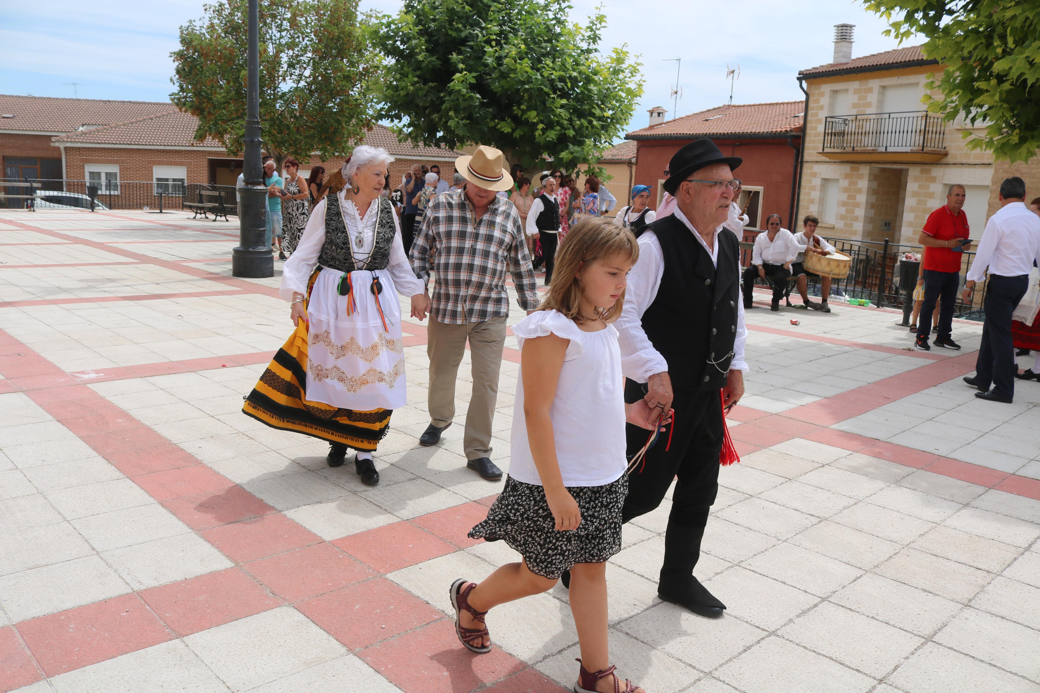 Villaconancio se rinde a la Virgen de Mediavilla