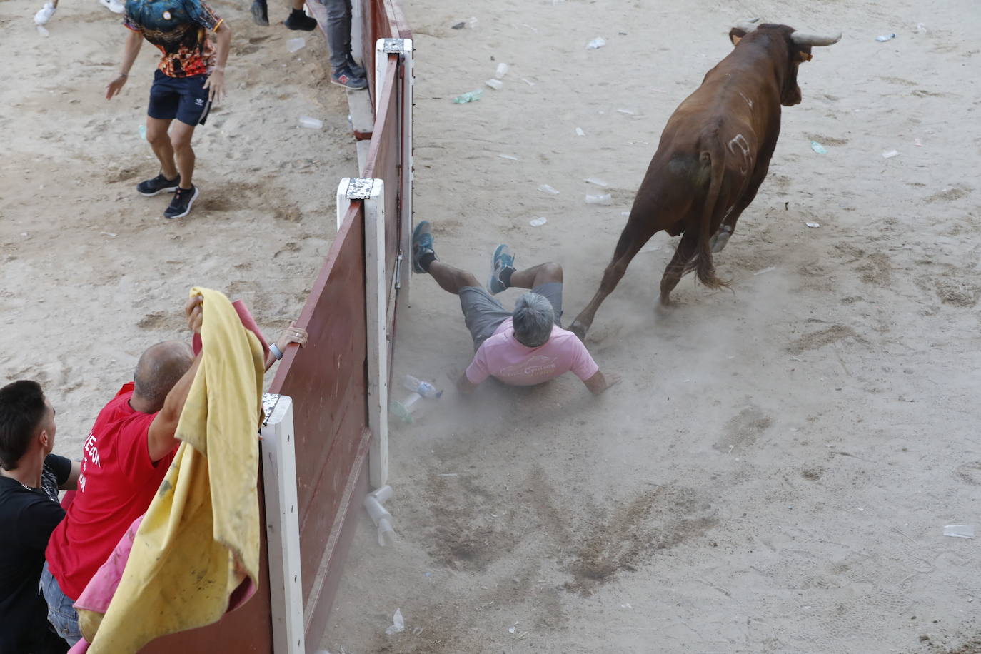 Los dos momentos de tensión vividos en la capea de las fiestas de Peñafiel